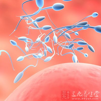 男性精液内的多种蛋白在女性生殖道内产生免