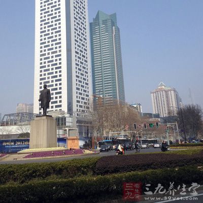 新街口是南京的市中心