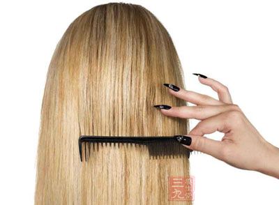 早上这一物用错会让你<em>头发掉</em>光 - 三九养生堂