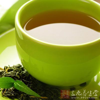 若尿结石患者再大量饮茶，会加重病情