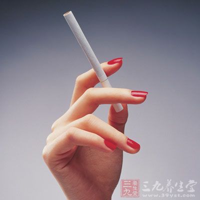 无论你烟瘾有多大，为了宝宝还是戒掉吧