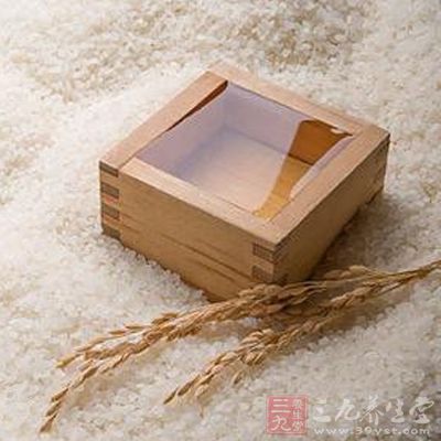 用了它<em>头发不再</em>油 - 三九养生堂