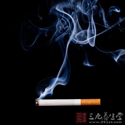 肺部對香煙煙霧等有害氣體或有害顆粒的異常炎癥反應(yīng)有關(guān)