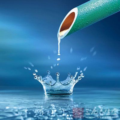 饮水不可不足 饮水不可不足