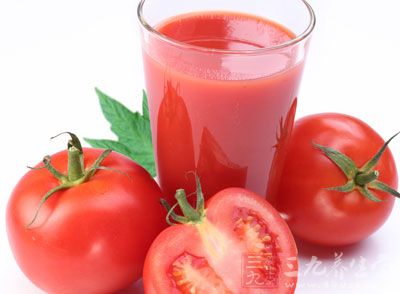 番茄汁的功效 多喝番茄汁可美容--三九养生堂专