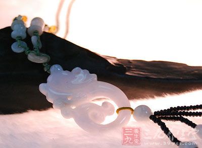 玉石富含人体所需的多种微量元素