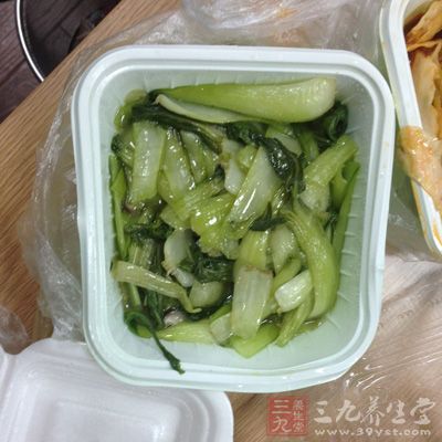 生菜中富含豐富的維生素B，成人每天只要食用3顆生菜