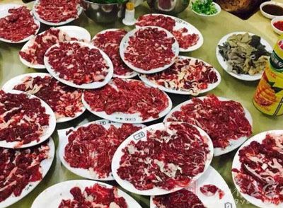 吃肉、喝酒都会增加胰管内的压力
