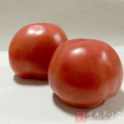 番茄具有保养皮肤、消除雀斑的功效