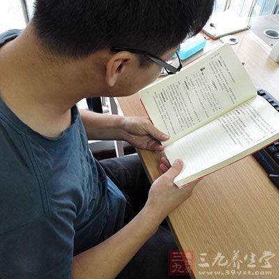 閱讀能將體內(nèi)壓力激素的水平降低68%