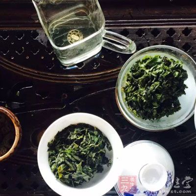 绿茶所含有浓缩多酚