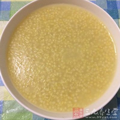 小米粥的营养功效