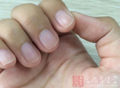 食指比無名指短的女性，體內(nèi)雌激素水平較低