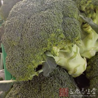 除了菇类外，西兰花也是“单腿”食物