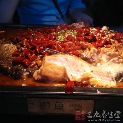 魚肉脂肪低且含有葉酸、維生素B2、維生素B12等營(yíng)養(yǎng)素