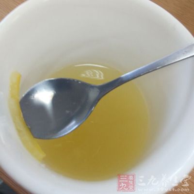 喝水可以排除體內(nèi)廢物