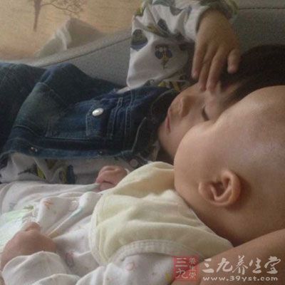 睡眠時間過久不利于身體健康