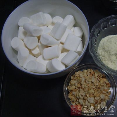 细糖200g，麦芽糖400g，水150g，盐5g