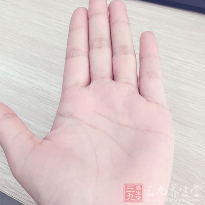 夏日出汗别“添堵” 适当出汗功效多多 夏日出汗别“添堵” 适当出汗功效多多