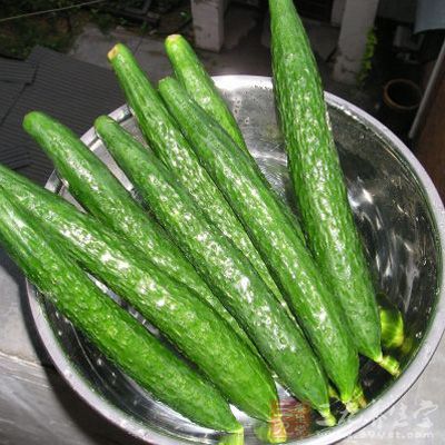 如何腌黄瓜又脆又绿