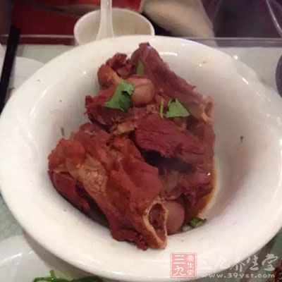 牛肉含有豐富的蛋白質(zhì)