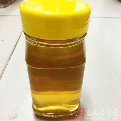 胃酸过多，饭前一小时喝蜂蜜水