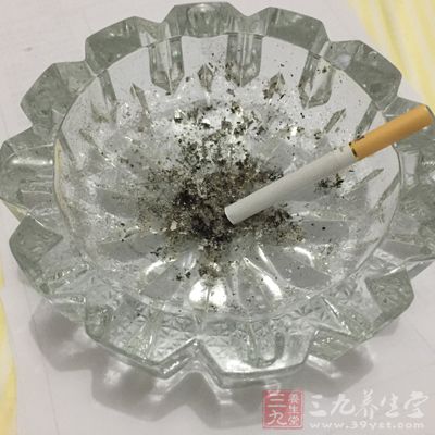 多數(shù)人的認(rèn)知或許還停留在，吸煙對肺部有害健康