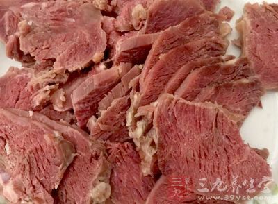 牛肉、葱、姜、盐、糖