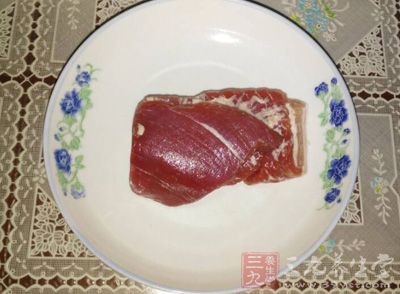 腊猪肉200克