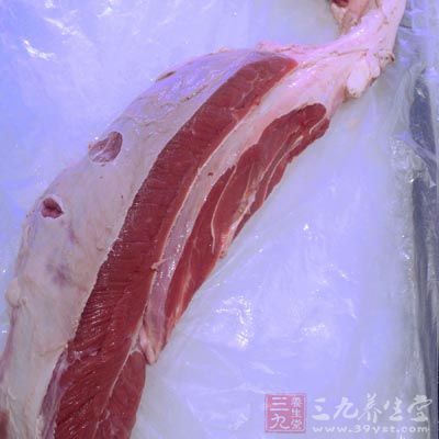 食材準備主料：五花肉1000克