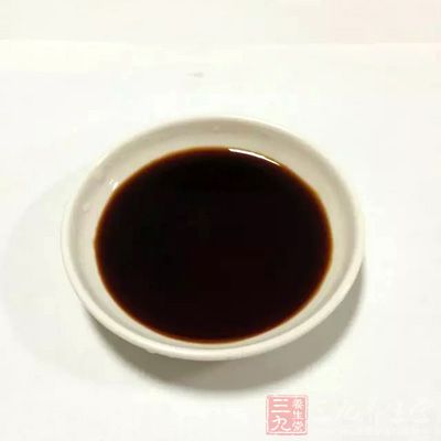 牛絞肉，姜，蔥，蝦米，生抽，鹽，糖，咖喱粉，香油，五香粉，雞蛋，面包屑