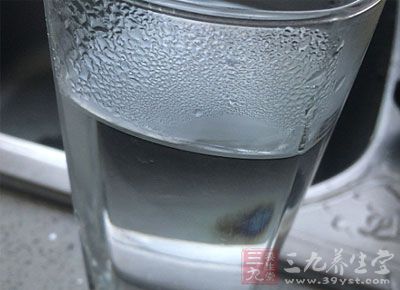 护肝秘方一：多喝水