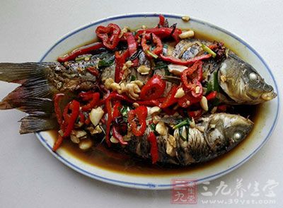 魚(yú)肉可提供大量的優(yōu)質(zhì)蛋白質(zhì)