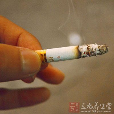 避免吸煙、飲酒和刺激性藥物