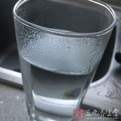 多喝水，能夠促進(jìn)人體的新城代謝的功能