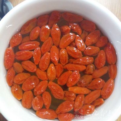 枸杞可以清热明目 枸杞可以清热明目