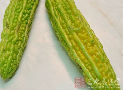 我们脑子里第一个蹦出来的苦味食物一定是苦瓜