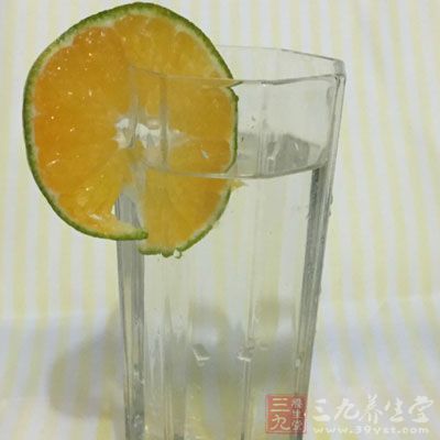 餐前补水养胃 餐前补水养胃