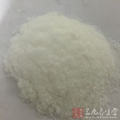 很多朋友会喜欢吃含有防腐剂的食物