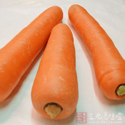 胡萝卜就是我们所说的红萝卜，日本人称作人参