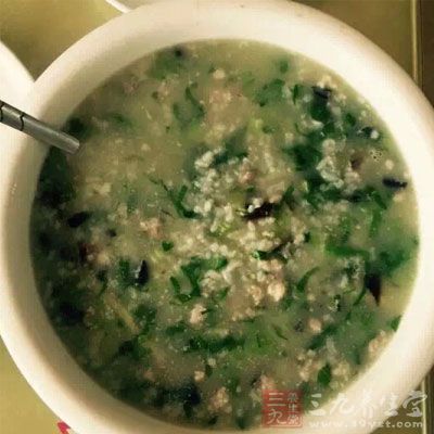 蔬菜玉米麥片粥