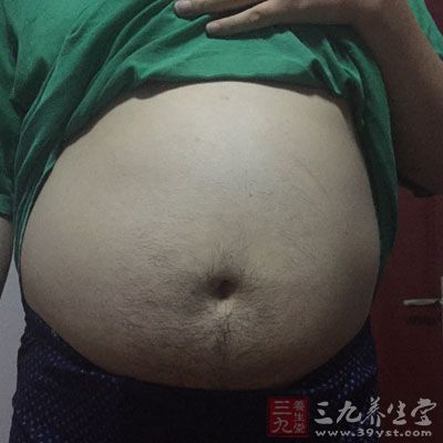 但是抽脂减肥也是一项安全系数很低的减肥法