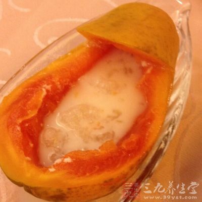 瓜不仅是理想的丰胸食品，它也是减肥瘦身的佼佼者