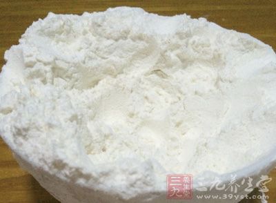 月饼饼皮改良剂：面粉用量的0.5-1%