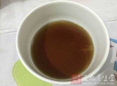 浓茶红糖饮调理月经不调