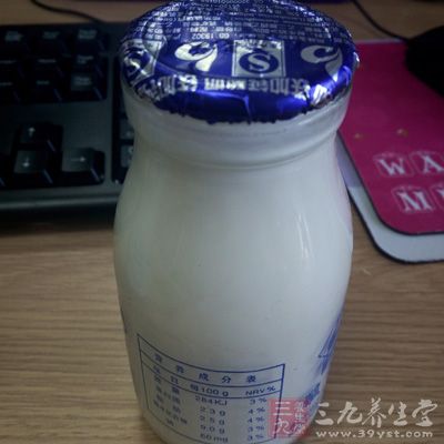 乳制品類：純牛奶、老酸奶