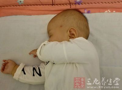 由母乳转化为添加配方奶粉或完全转化为配方奶粉喂养