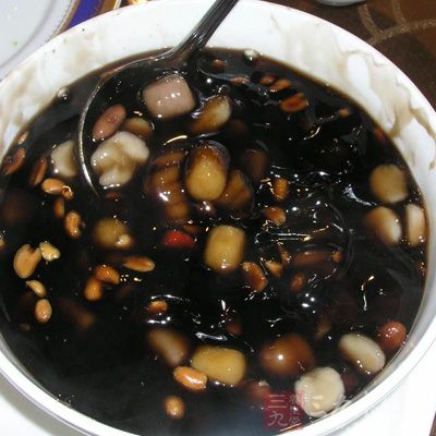 龟苓膏夏天吃比较合适 龟苓膏夏天吃比较合适