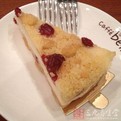 過(guò)甜食物產(chǎn)酸氣，要少吃