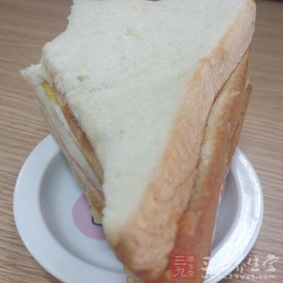 營(yíng)養(yǎng)早餐食譜TOP 9——迷你水果三明治